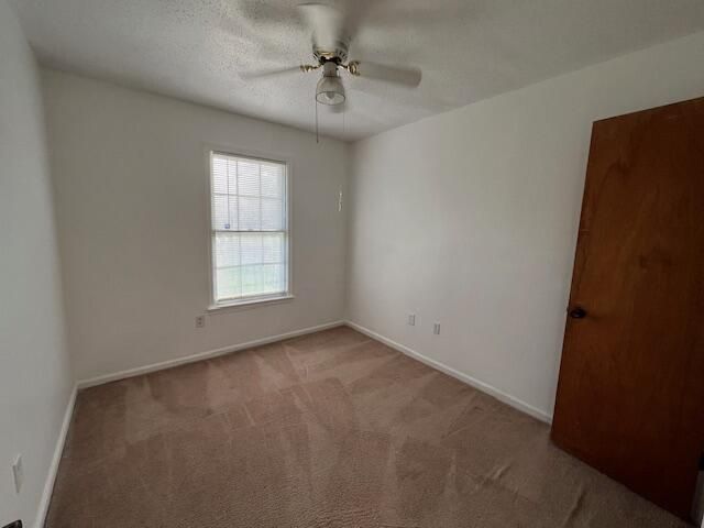1222 Hampton Drive Photo 13