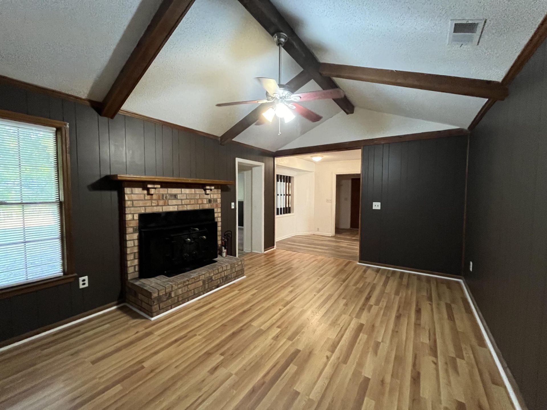 1222 Hampton Drive Photo 7