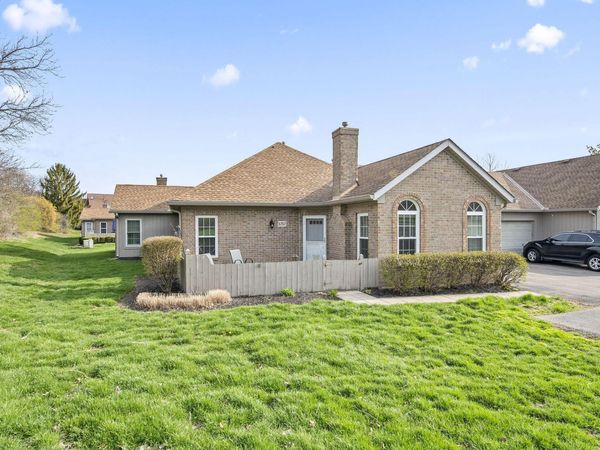 5757 Willow Lake, Grove City, OH 43123