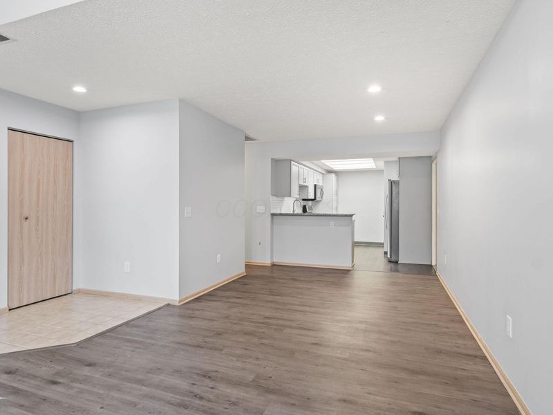 5757 Willow Lake, Grove City, OH 43123 Photo 10