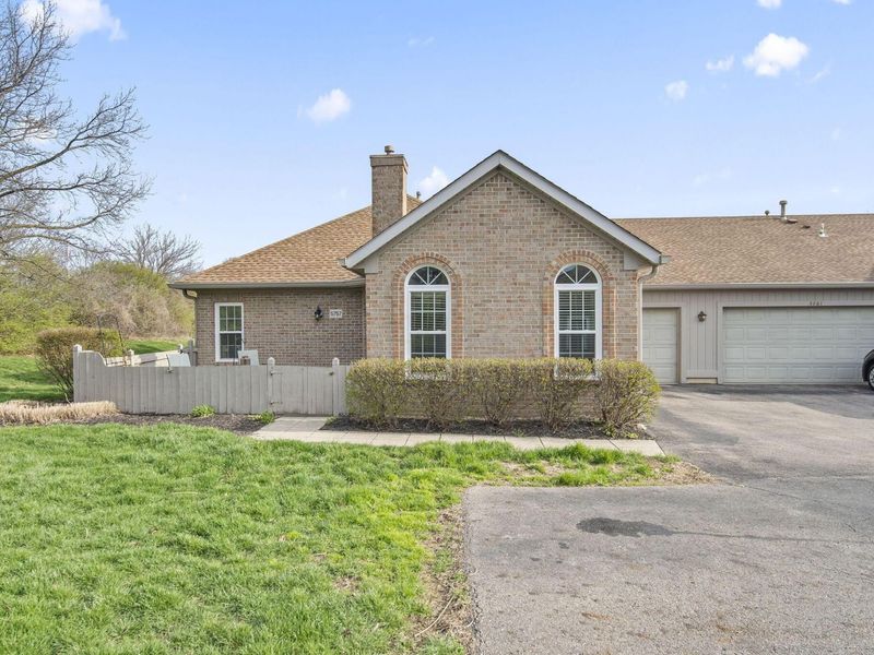 5757 Willow Lake, Grove City, OH 43123 Photo 2