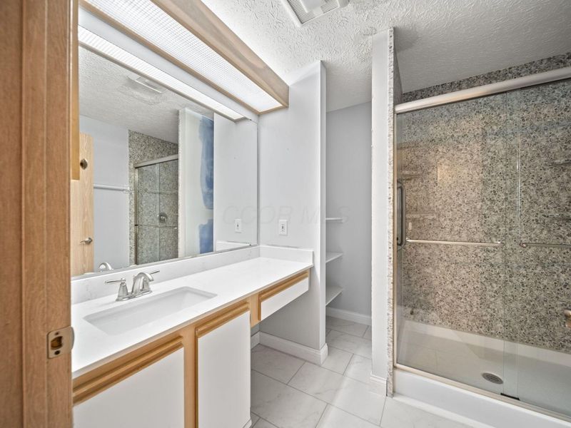 5757 Willow Lake, Grove City, OH 43123 Photo 24