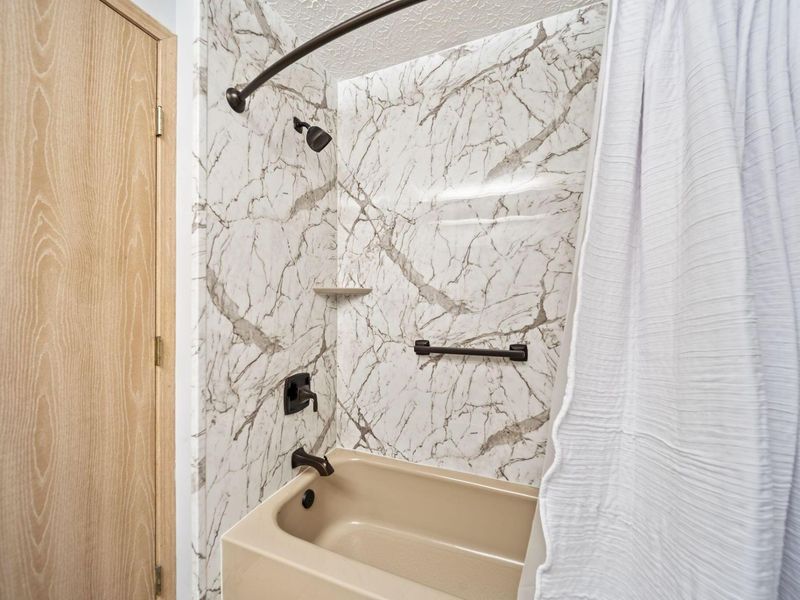 5757 Willow Lake, Grove City, OH 43123 Photo 30