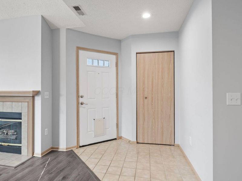 5757 Willow Lake, Grove City, OH 43123 Photo 5