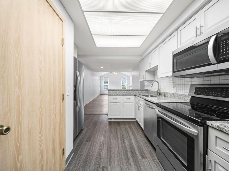 5757 Willow Lake, Grove City, OH 43123 Photo 9