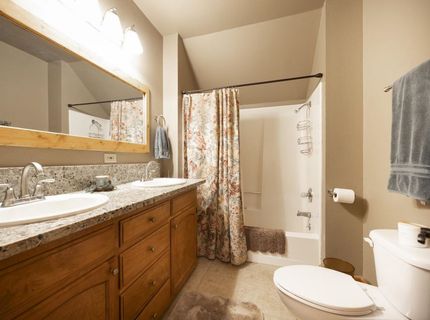 21146 Donner Pass Road, Soda Springs, CA 95728 Photo