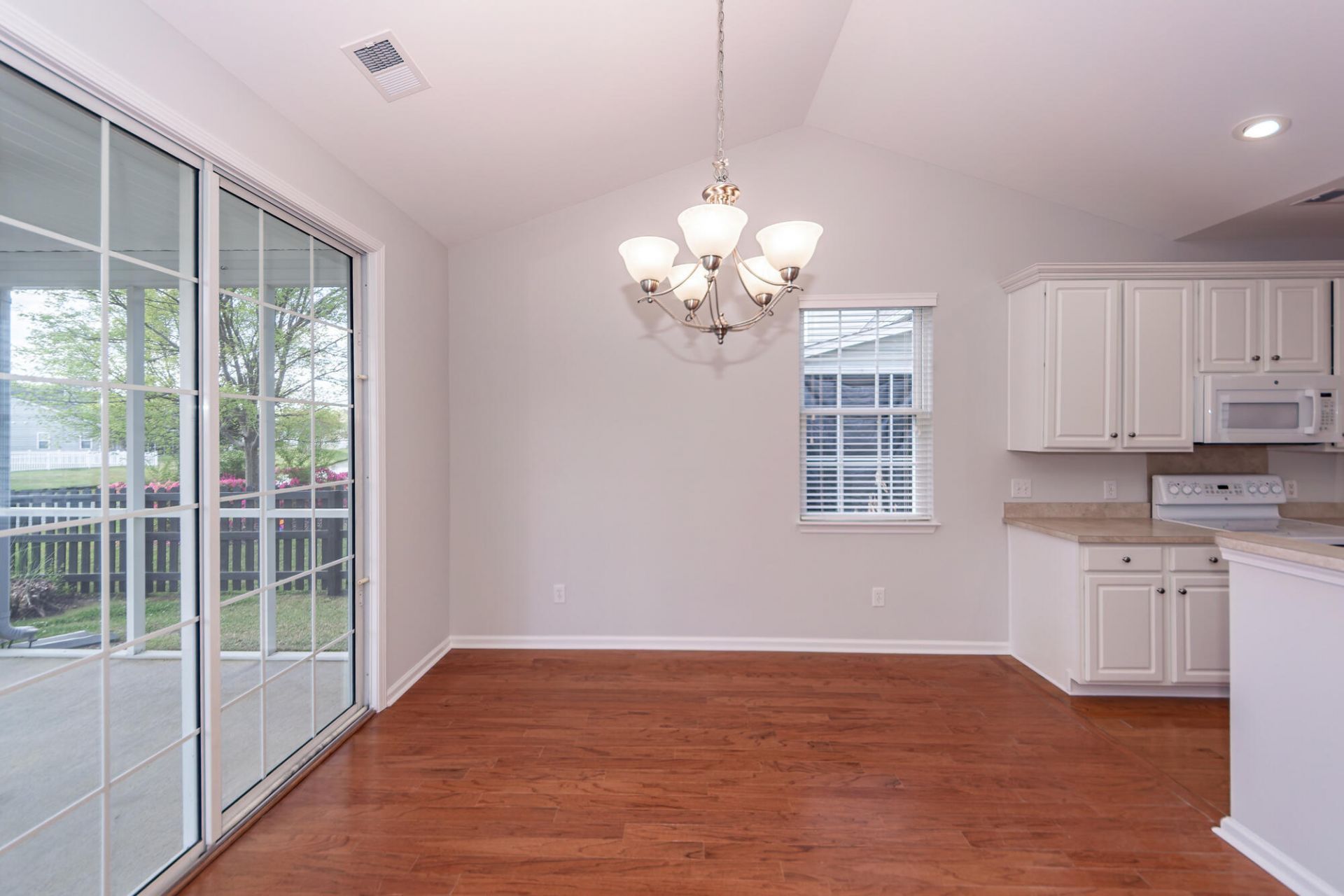 136 Gathering Island Road Photo 13