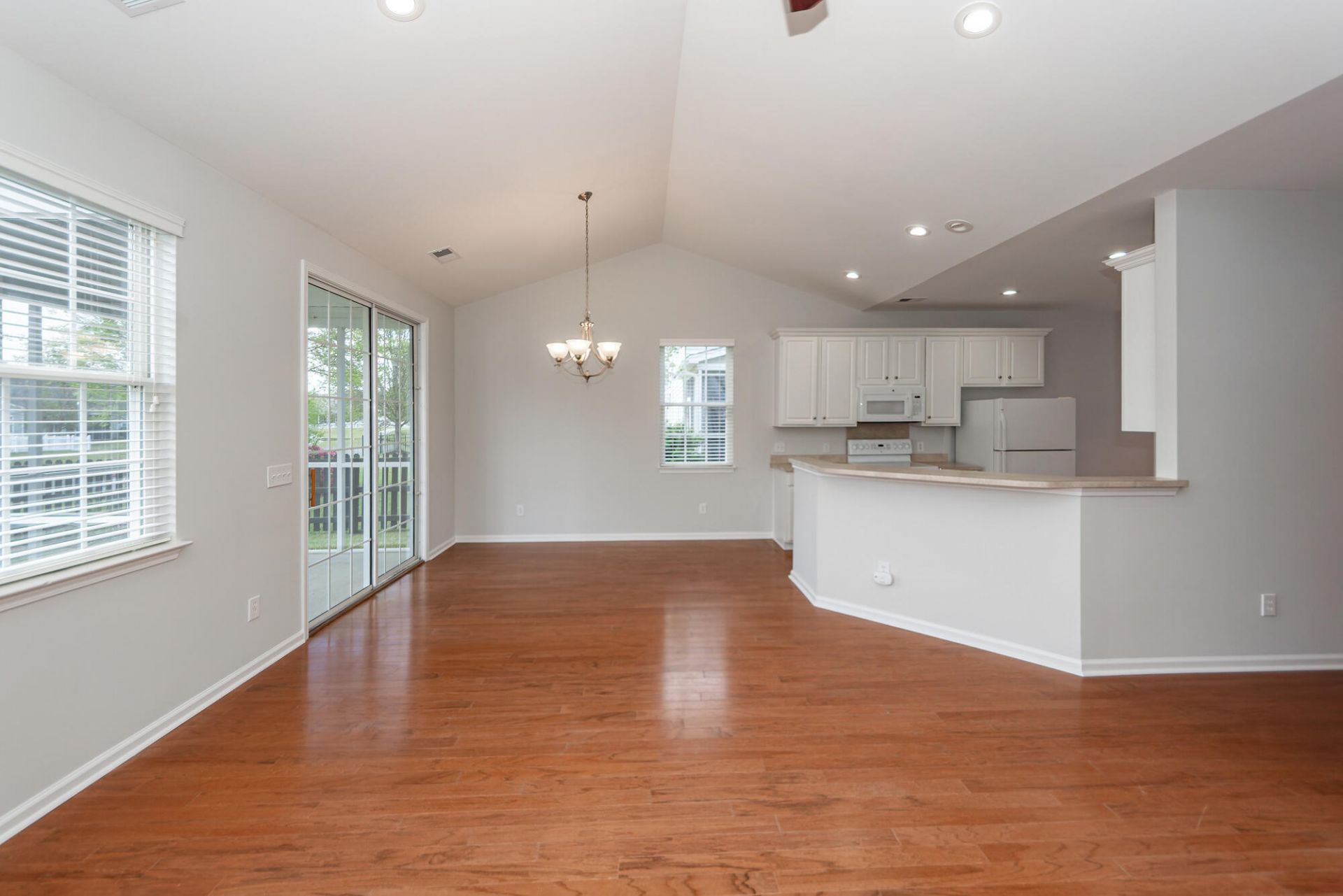 136 Gathering Island Road Photo 21