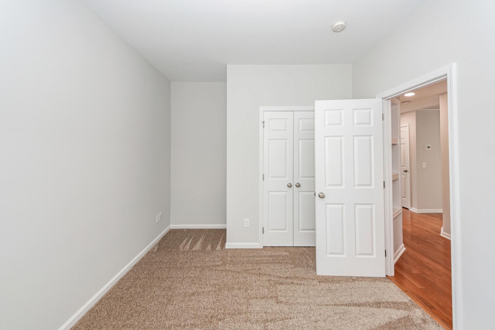 136 Gathering Island Road Photo 41