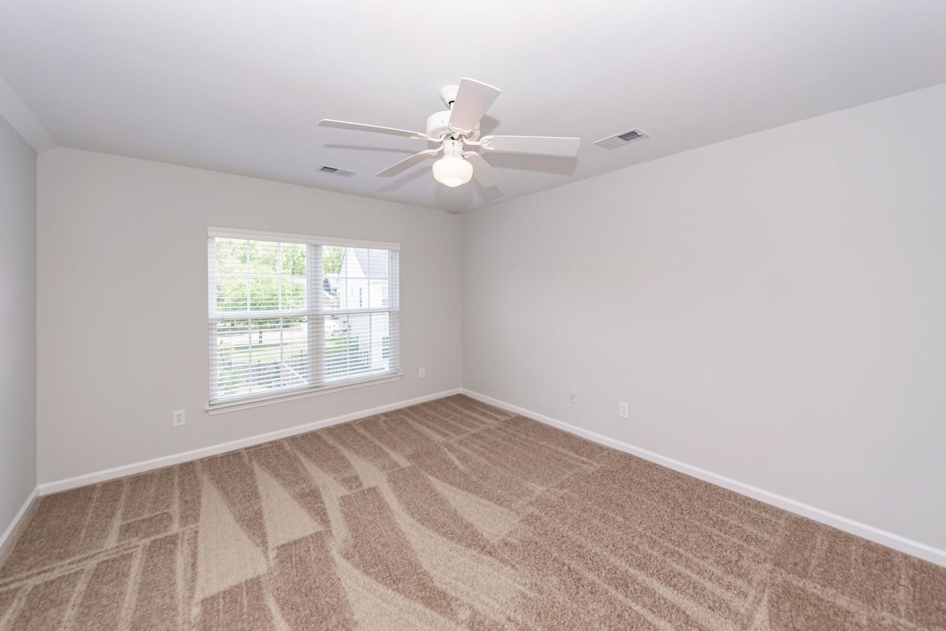 136 Gathering Island Road Photo 50