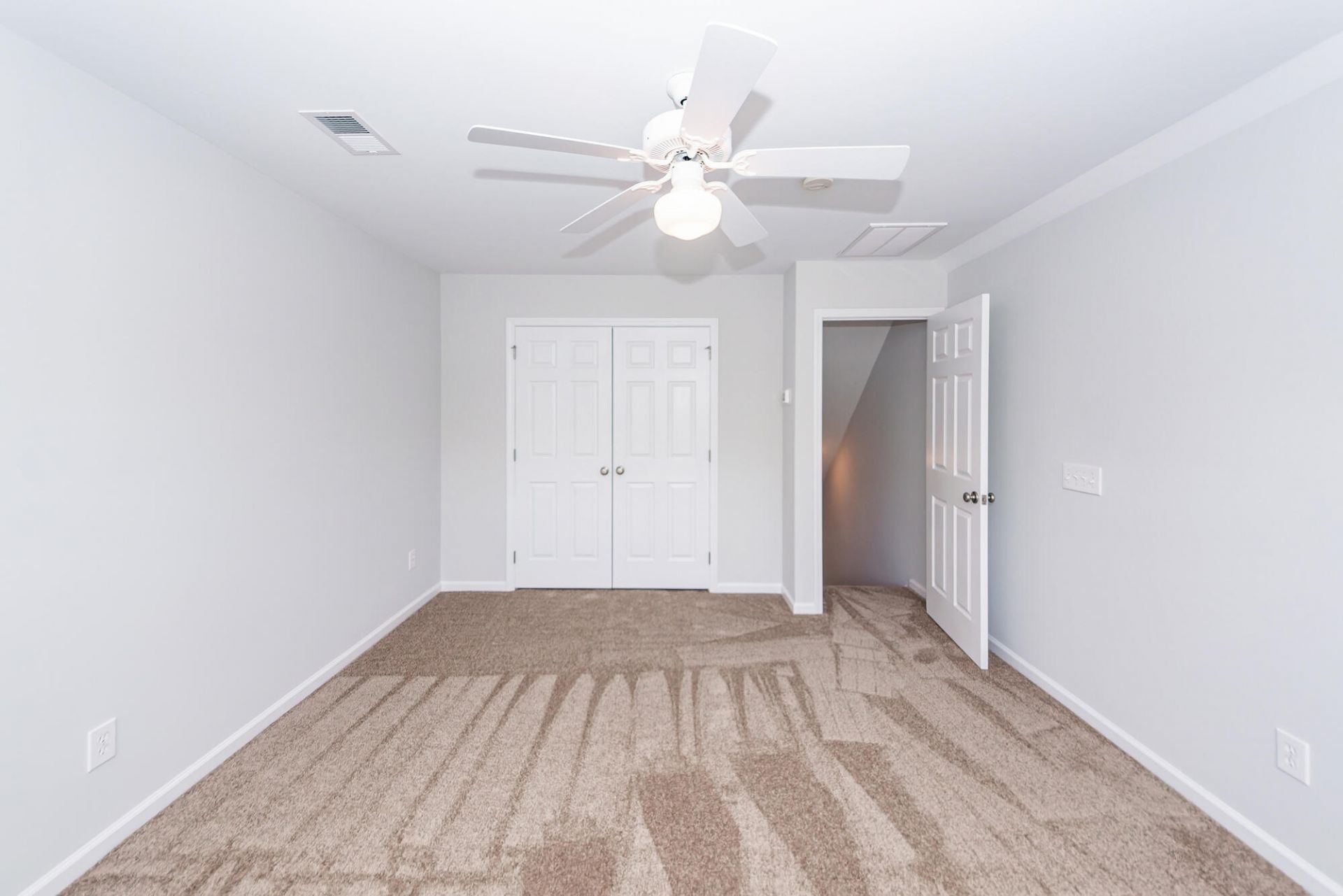 136 Gathering Island Road Photo 51