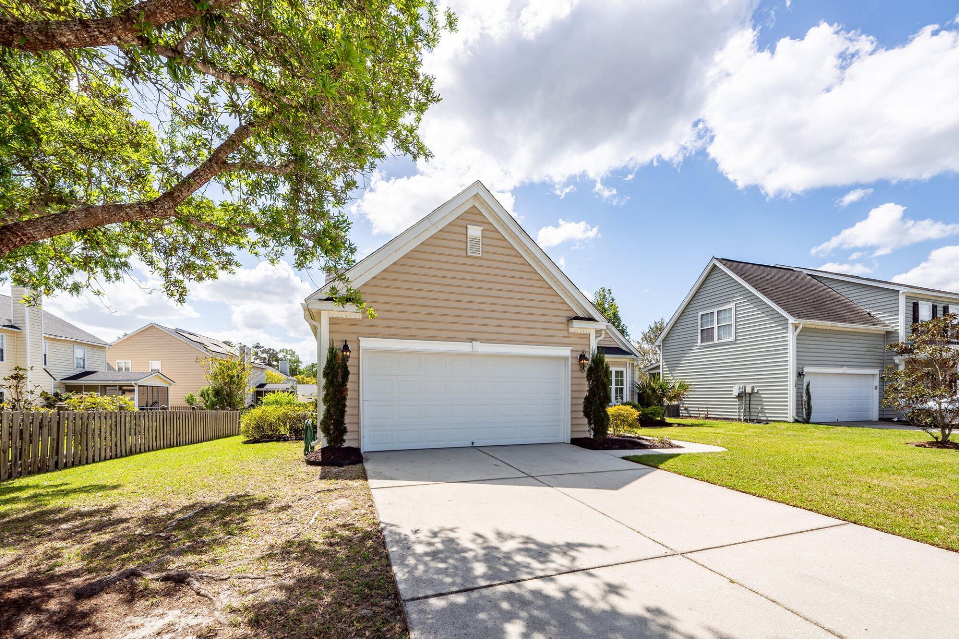 136 Gathering Island Road Photo 56