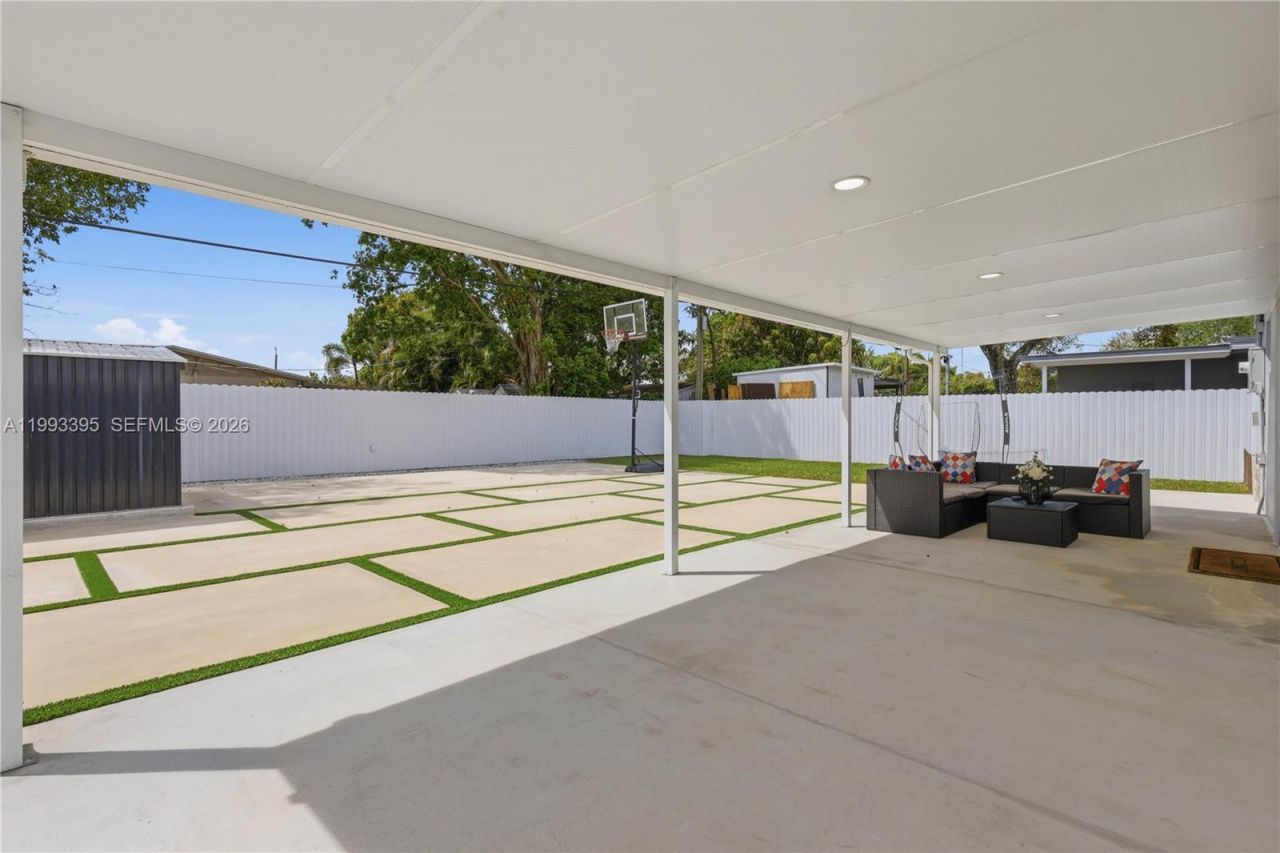 7390 Cleveland St , Hollywood, FL 33024 Photo