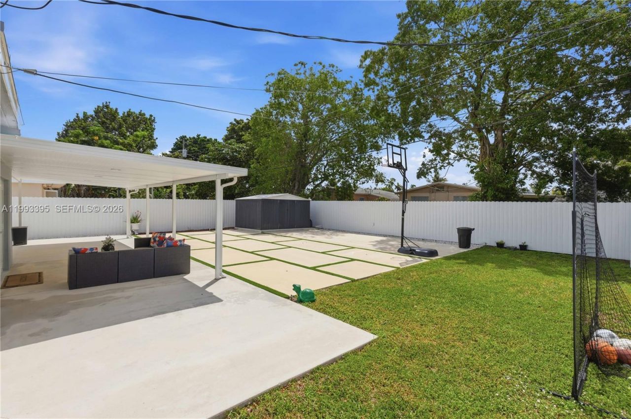 7390 Cleveland St , Hollywood, FL 33024 Photo