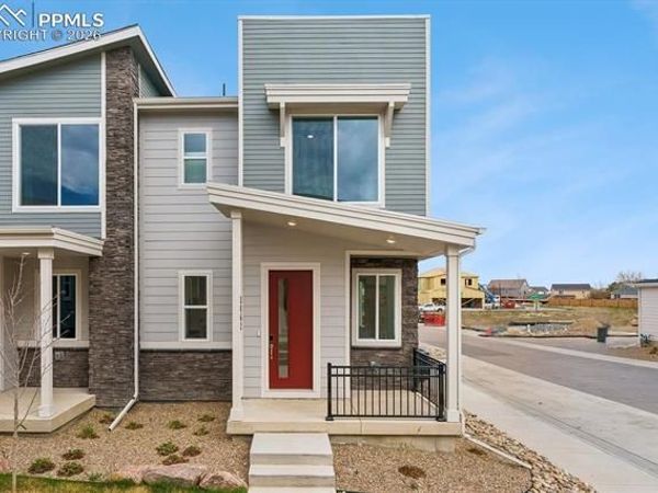 2462 Serviceberry Grove, Colorado Springs, CO 80915