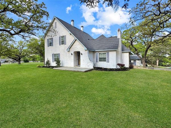 1205 Forest Ridge Drive , Bedford, TX 76022