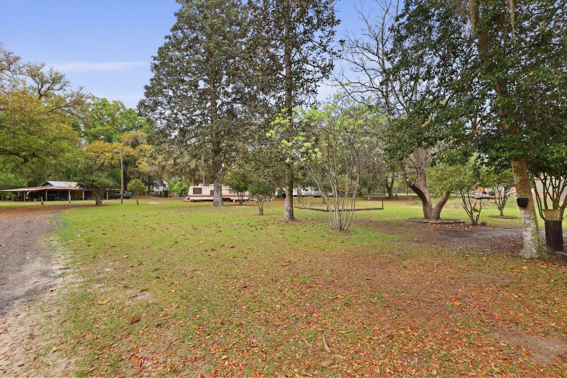 16703 Hendersonville Highway Photo 29