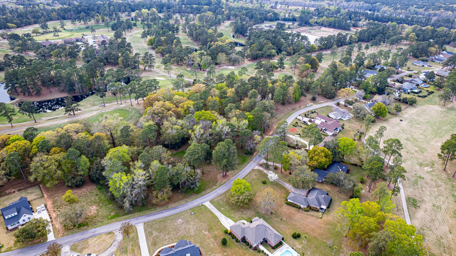 000 Saluda Drive Photo 14