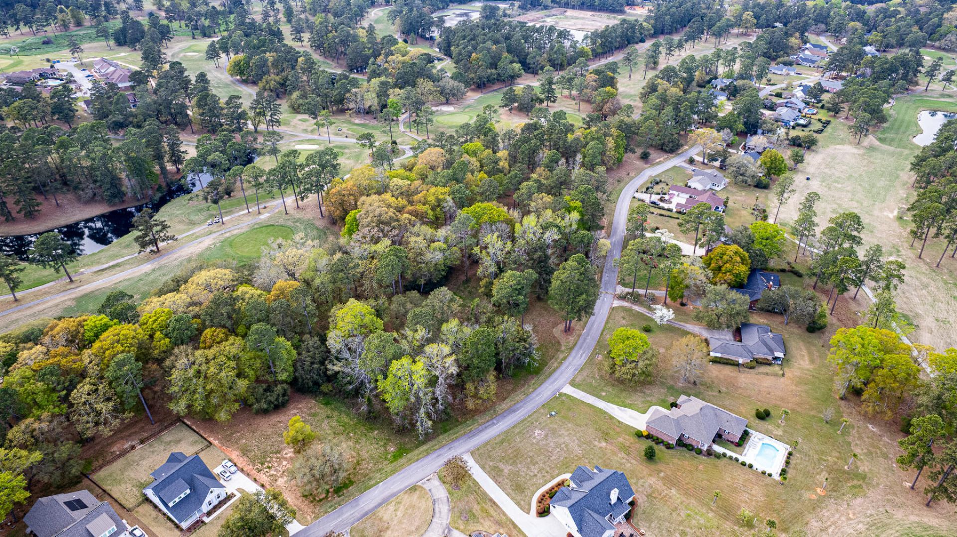 000 Saluda Drive Photo 15