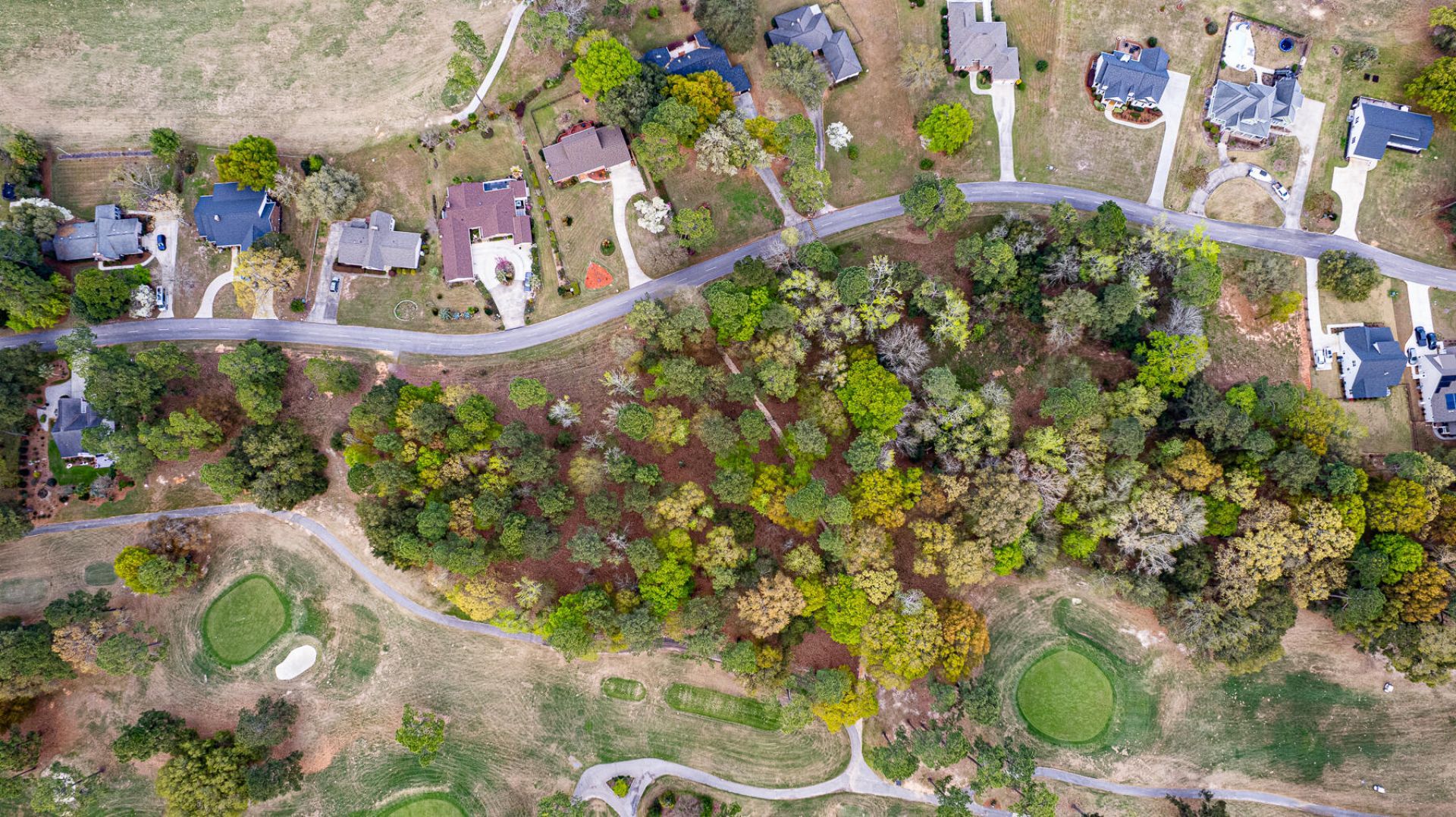 000 Saluda Drive Photo 17