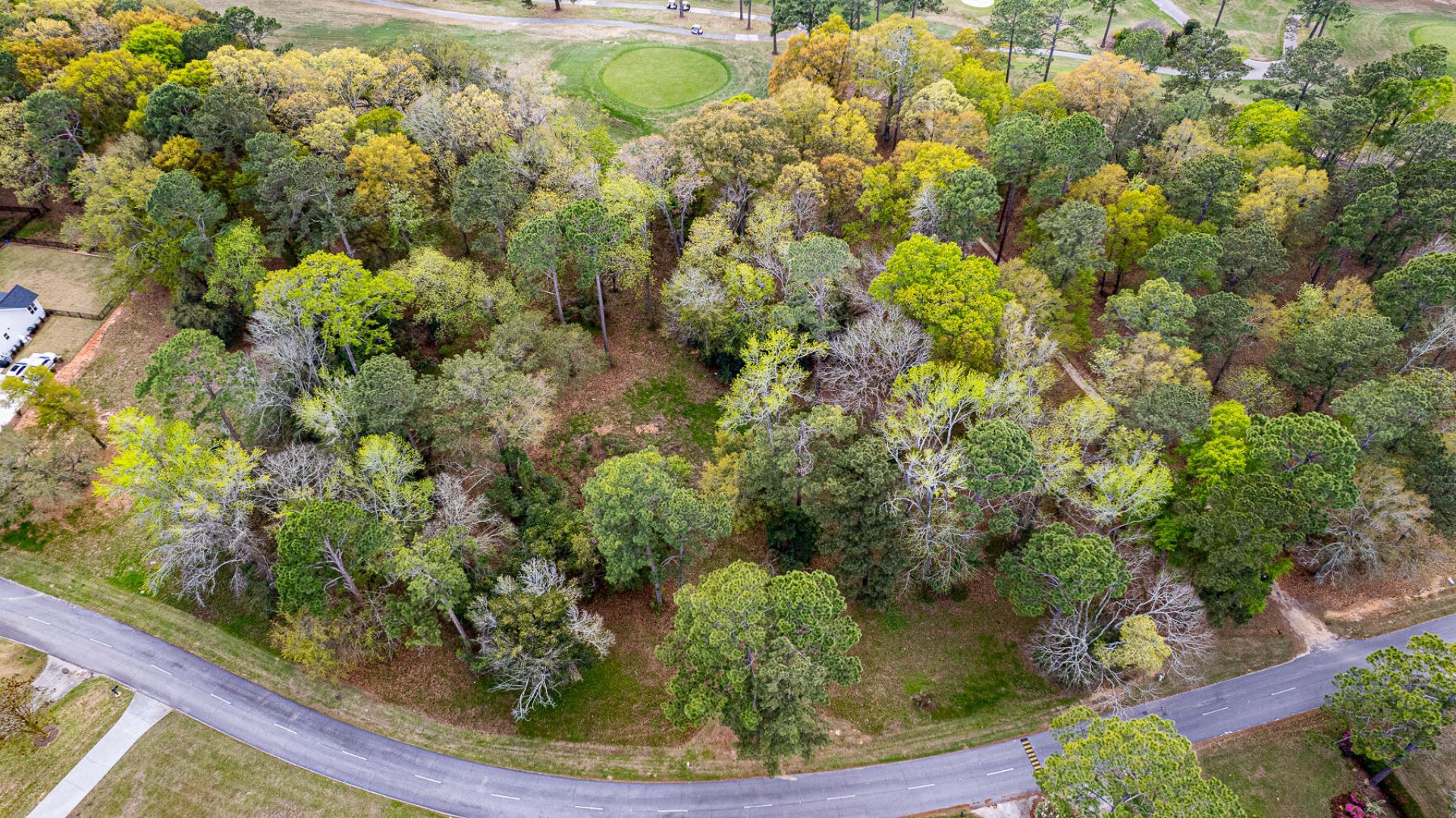 000 Saluda Drive Photo 24