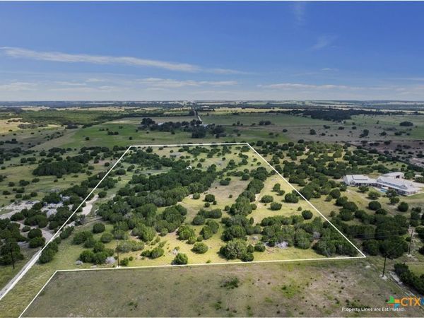 999 County Road 217 , Florence, TX 76527
