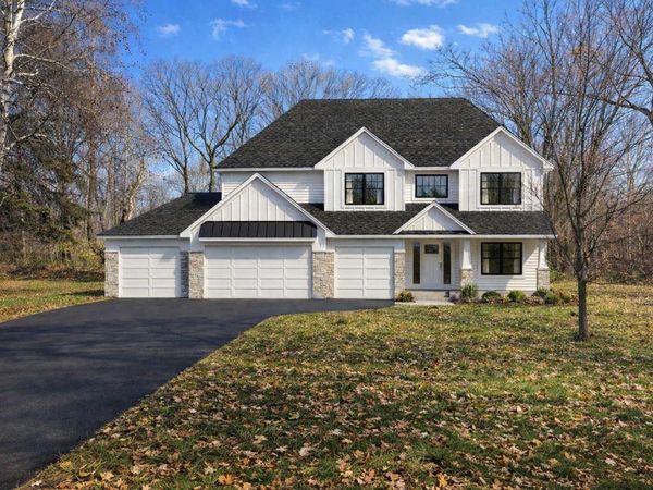 5815 Echo Road , Shorewood, MN 55331