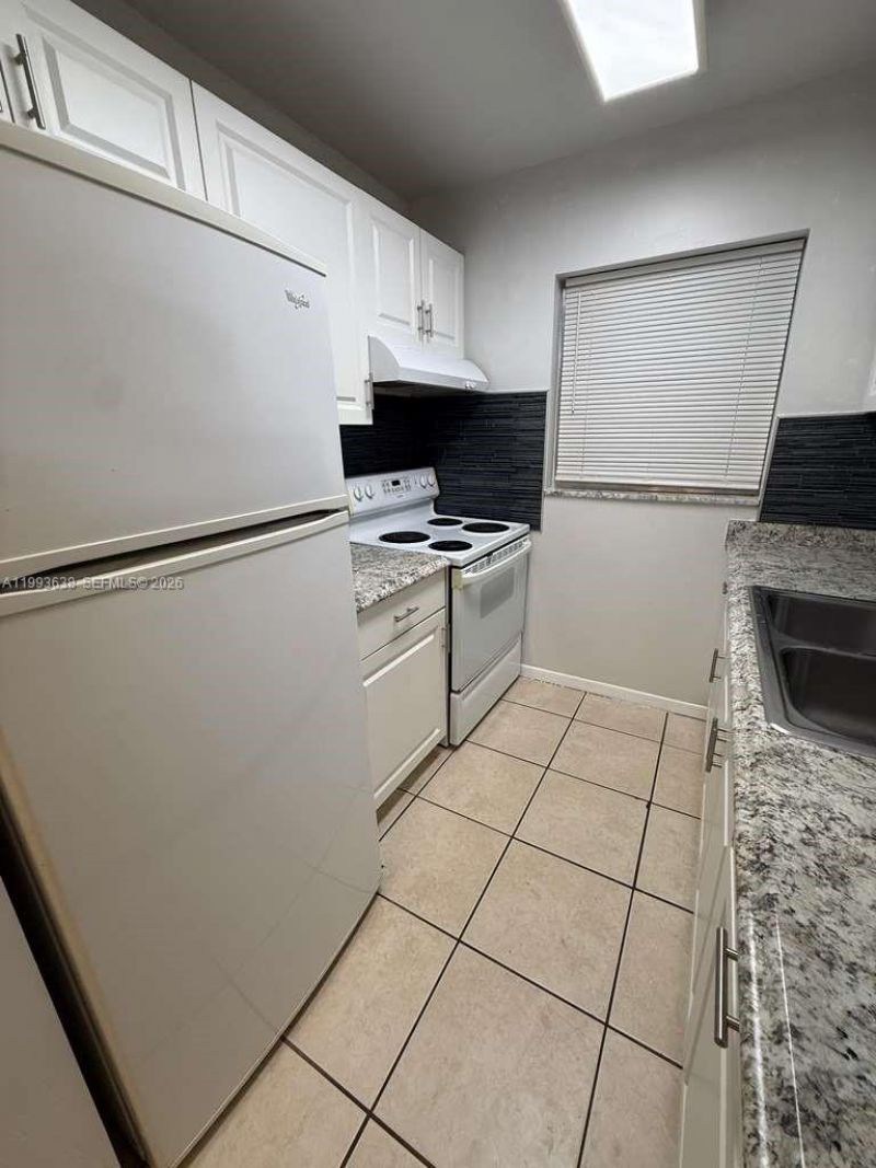 606 S C St , Unit 103, Lake Worth, FL 33460 Photo