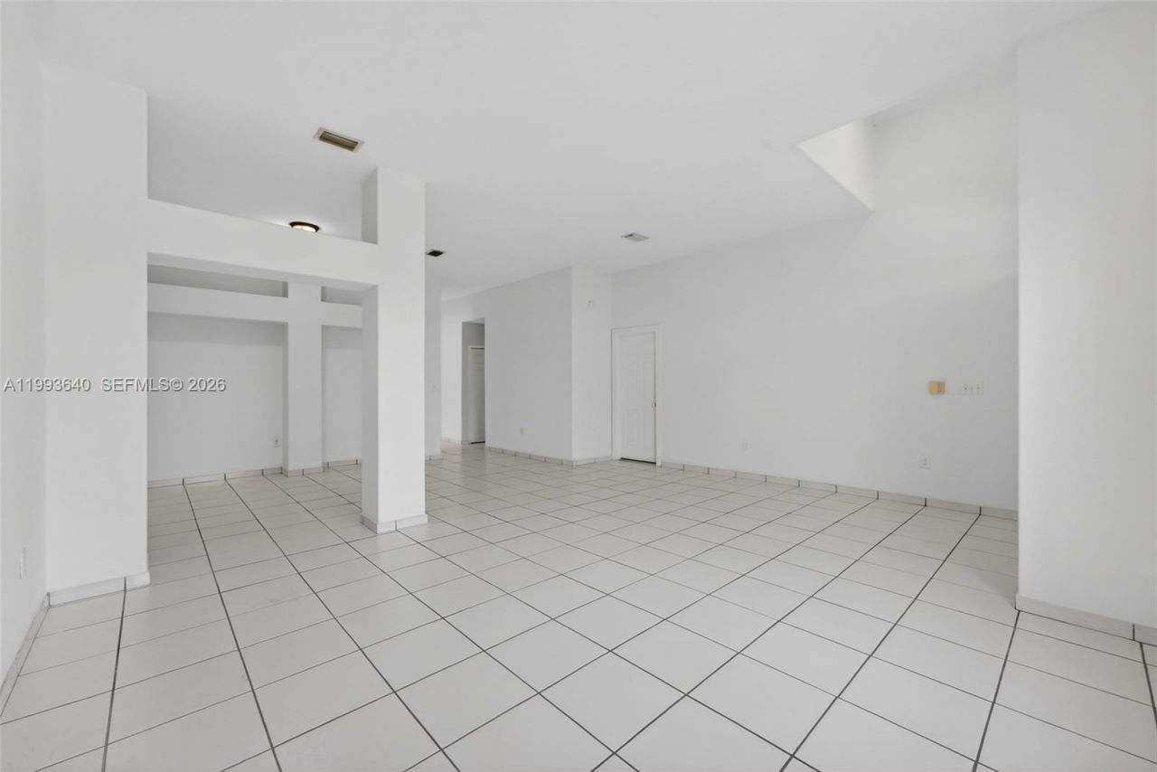 8852 NW 147th Ln , Miami Lakes, FL 33018 Photo