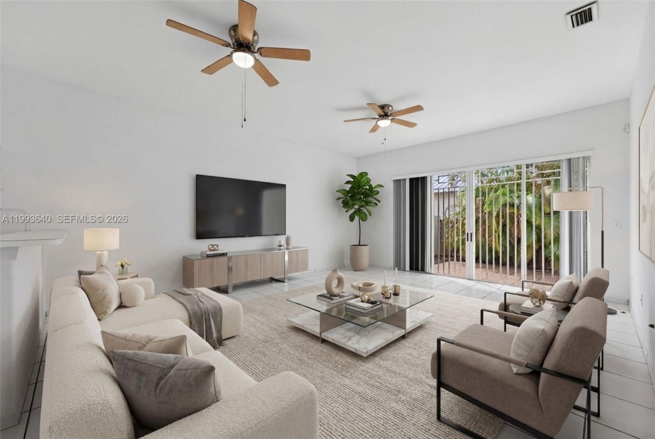 8852 NW 147th Ln , Miami Lakes, FL 33018 Photo