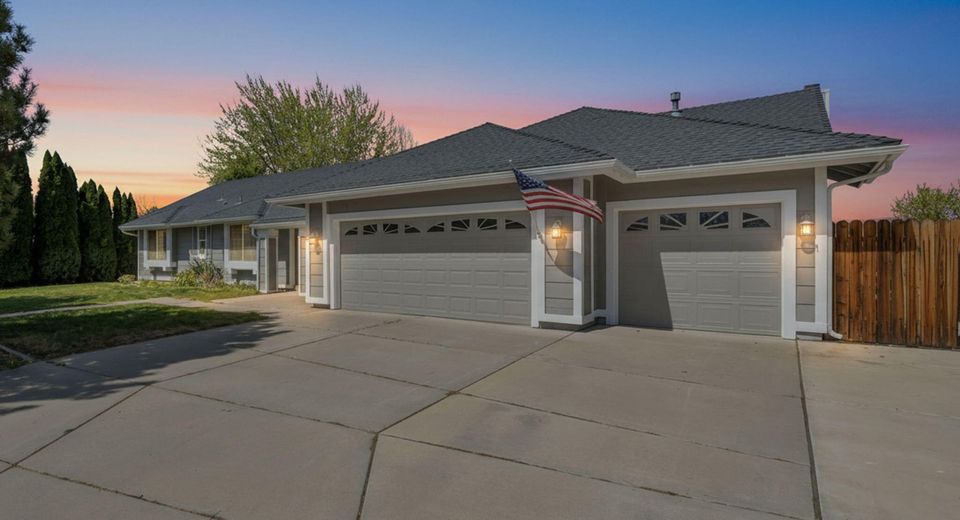 25 Desert Peak Court, Sparks, NV 89441 Photo