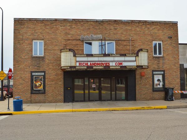 192 S Central Avenue, Richland Center, WI 53581