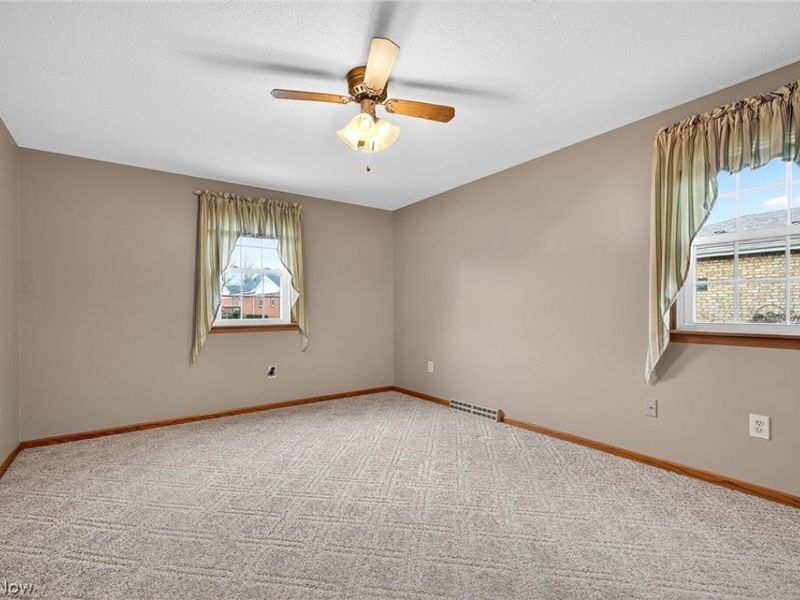 720 Springfield Road, Unit D, Columbiana, OH 44408 Photo 15