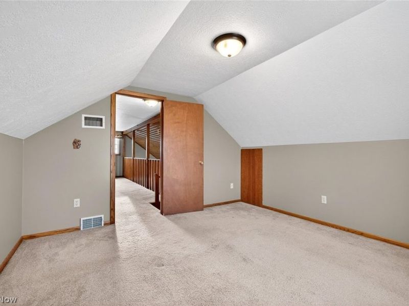 720 Springfield Road, Unit D, Columbiana, OH 44408 Photo 25