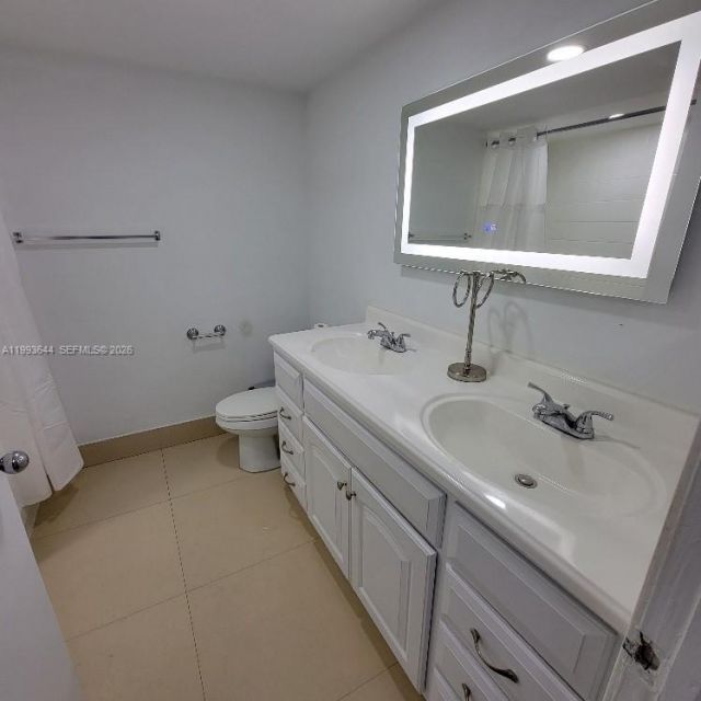 4370 NW 107th Ave, Unit 107, Doral, FL 33178 Photo