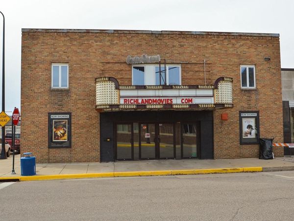 192 Central Avenue, Richland Center, WI 53581