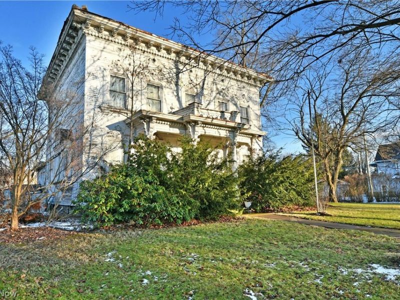 720 Mahoning Avenue NW, Warren, OH 44483 Photo 2