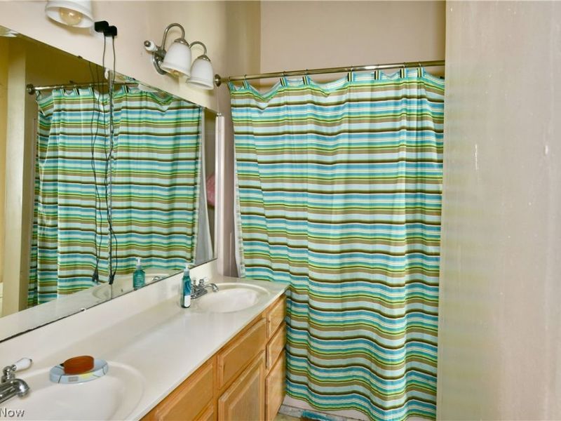 720 Mahoning Avenue NW, Warren, OH 44483 Photo 24