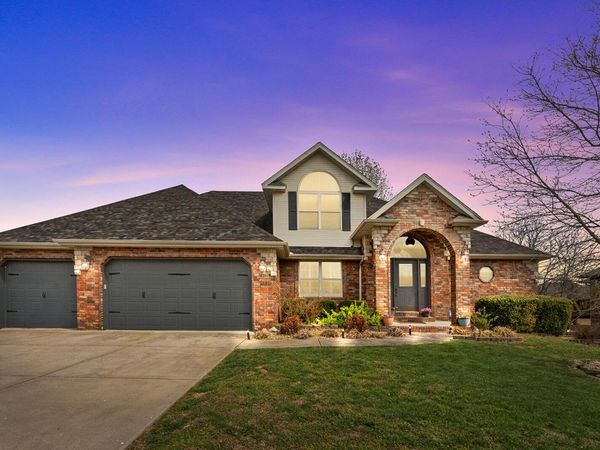 2712 N 25th Street , Ozark, MO 65721