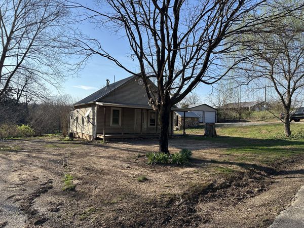 11935 N Farm Road 119 , Brighton, MO 65617