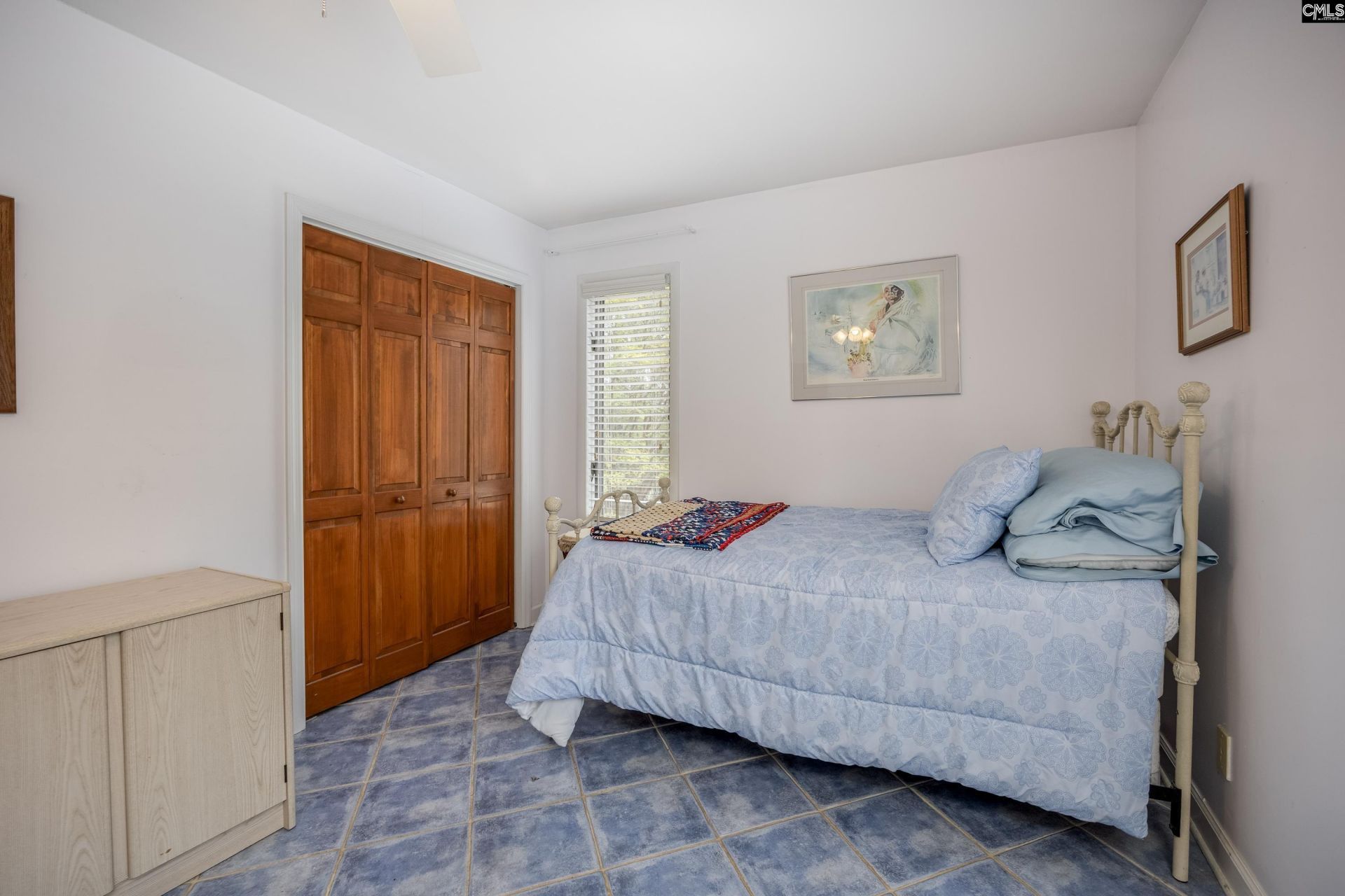 133 Steeplechase North  Photo 36