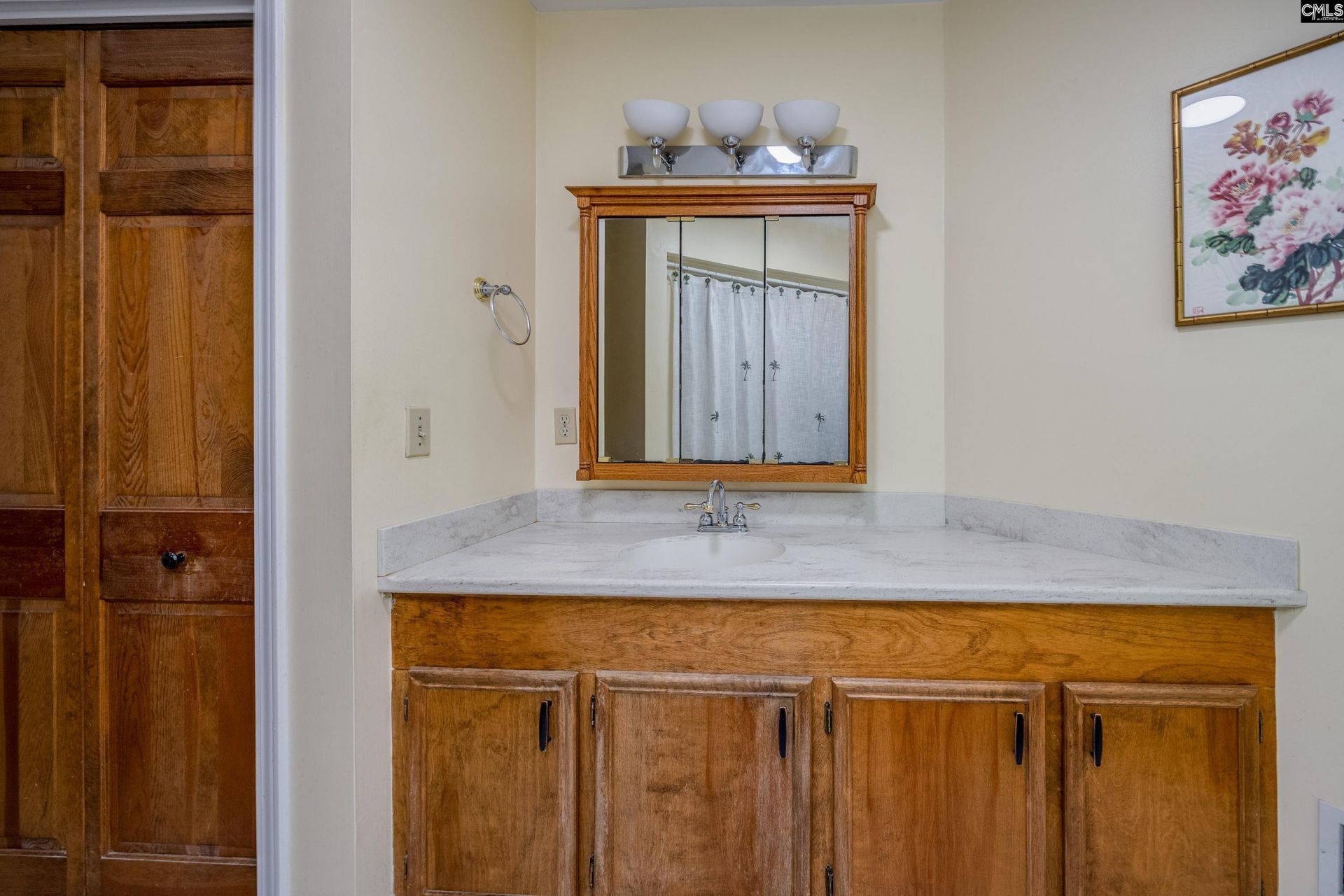 133 Steeplechase North  Photo 39