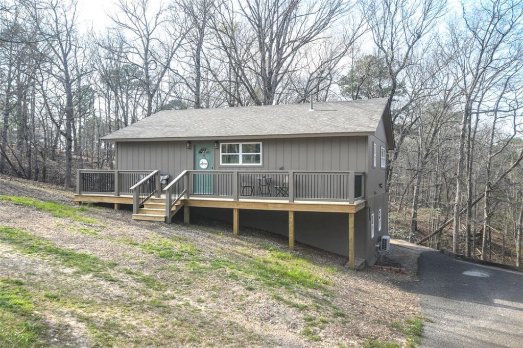 10113 Flint Ridge Drive Kansas, OK 74347