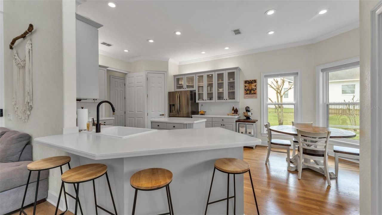 2542 Crews Lake Hills Loop S, Lakeland, FL 33813 Photo