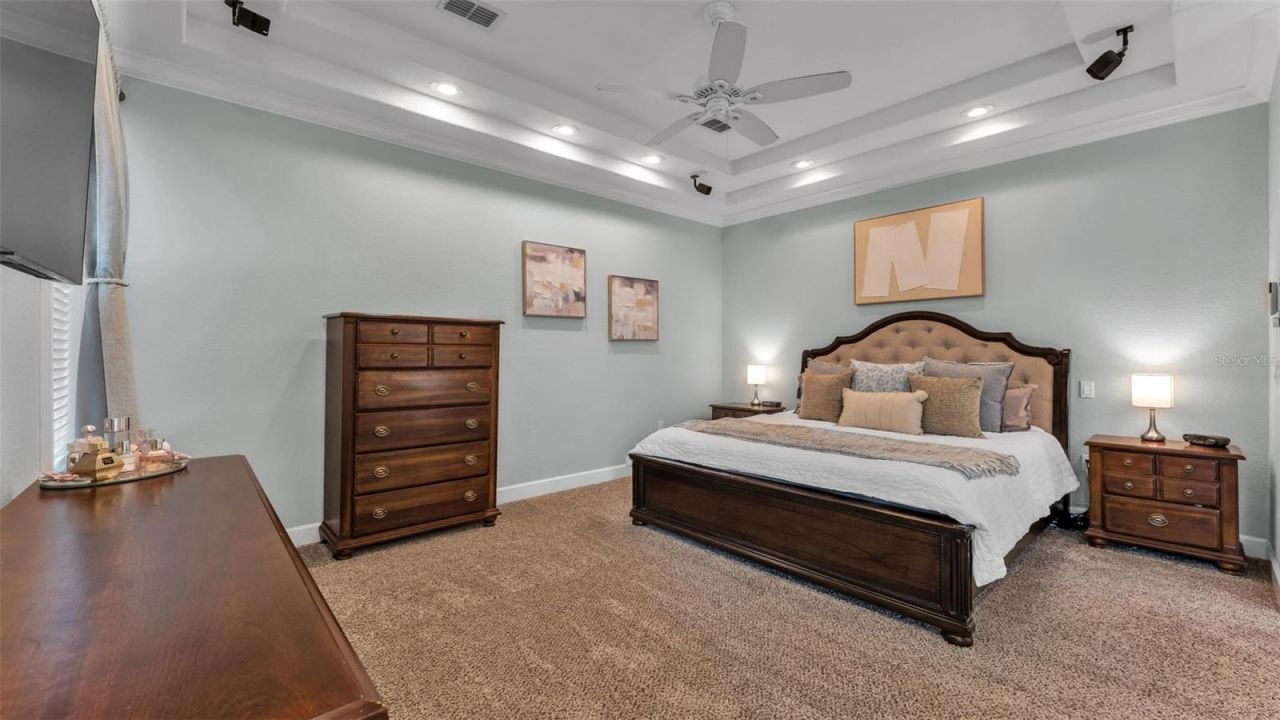 2542 Crews Lake Hills Loop S, Lakeland, FL 33813 Photo