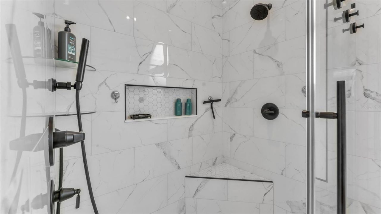 2542 Crews Lake Hills Loop S, Lakeland, FL 33813 Photo