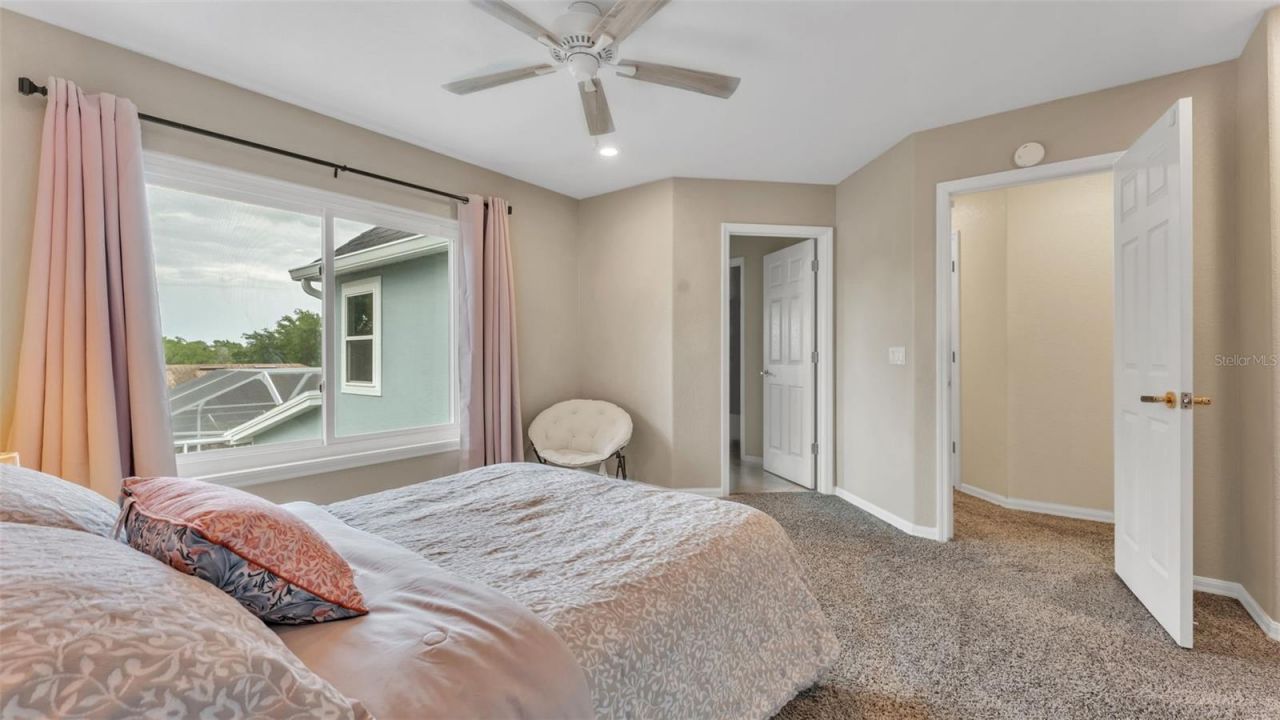 2542 Crews Lake Hills Loop S, Lakeland, FL 33813 Photo