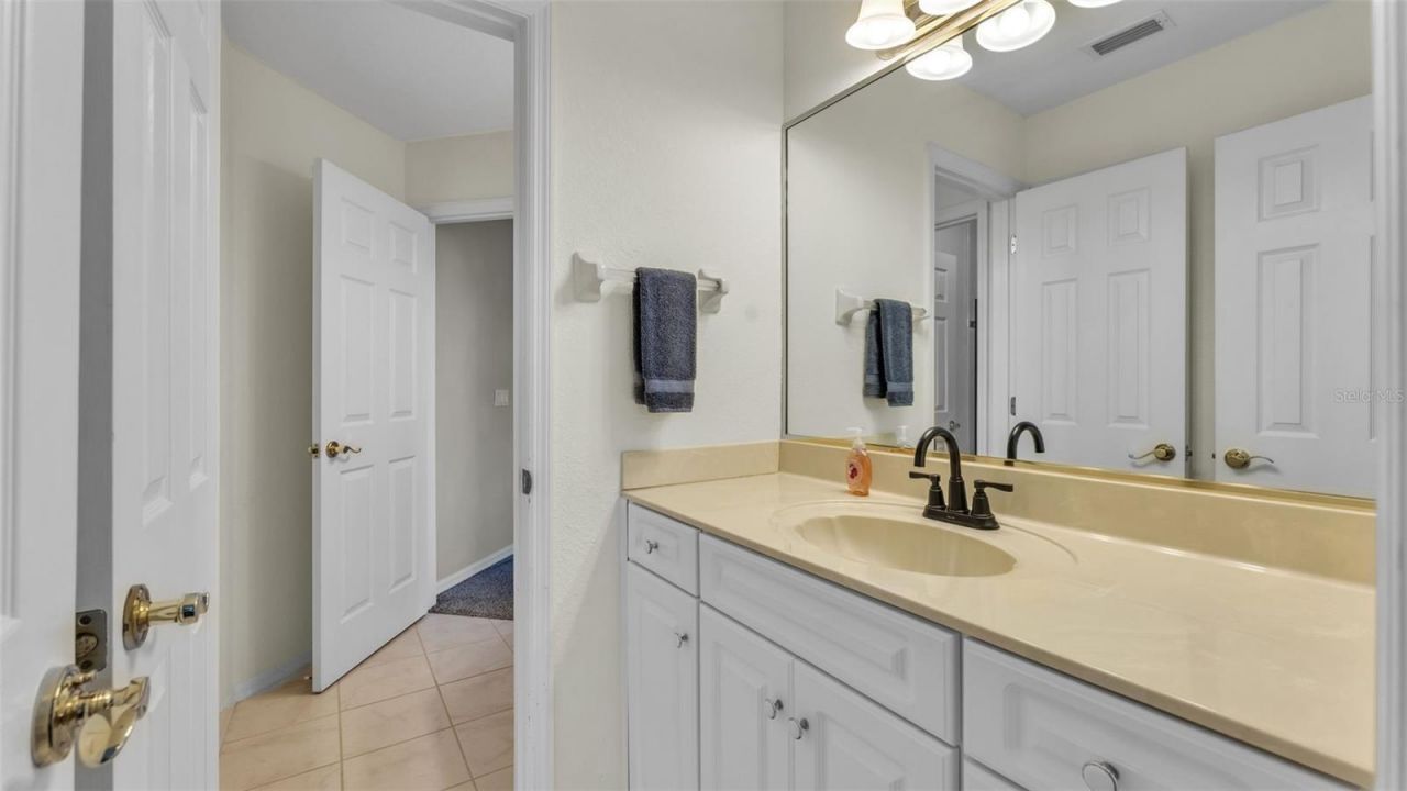 2542 Crews Lake Hills Loop S, Lakeland, FL 33813 Photo