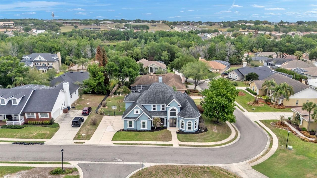 2542 Crews Lake Hills Loop S, Lakeland, FL 33813 Photo