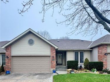 1011 NE 75TH Street, Gladstone, MO 64118